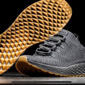 NOBULL DARK GREY KNIT RUNNER size 8